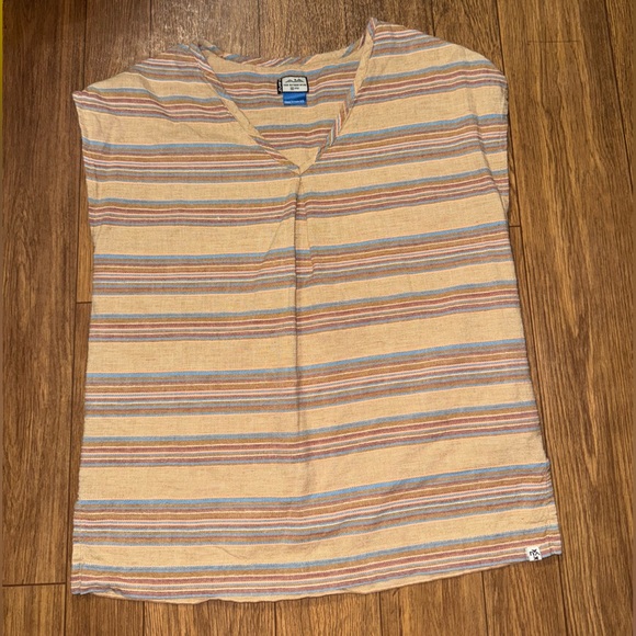 Kavu Tops - Kavu True Outdoor Wear Short Sleeve V-Neck T-Shirt Cotton size Extra Small XS